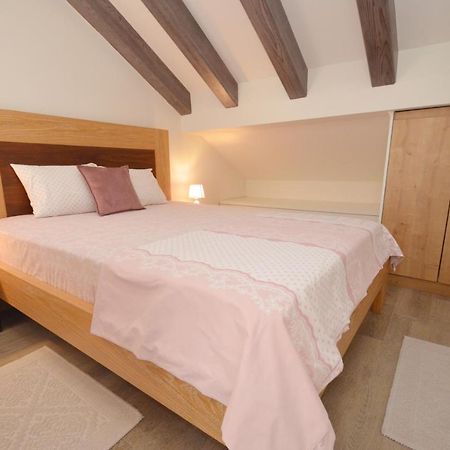 Apartments Olive 科托尔 外观 照片