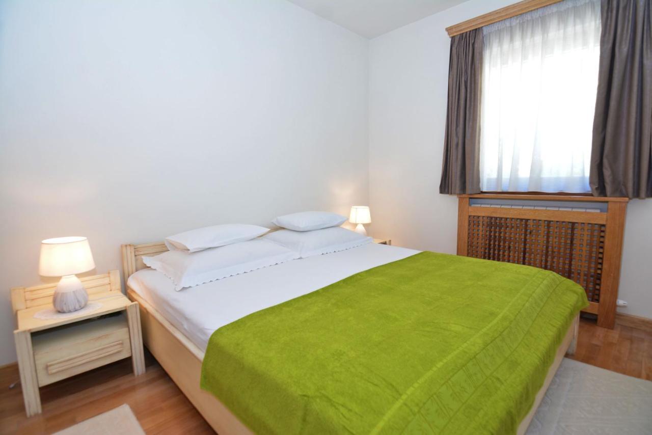 Apartments Olive 科托尔 外观 照片