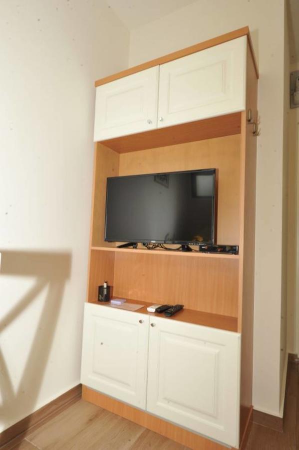 Apartments Olive 科托尔 外观 照片